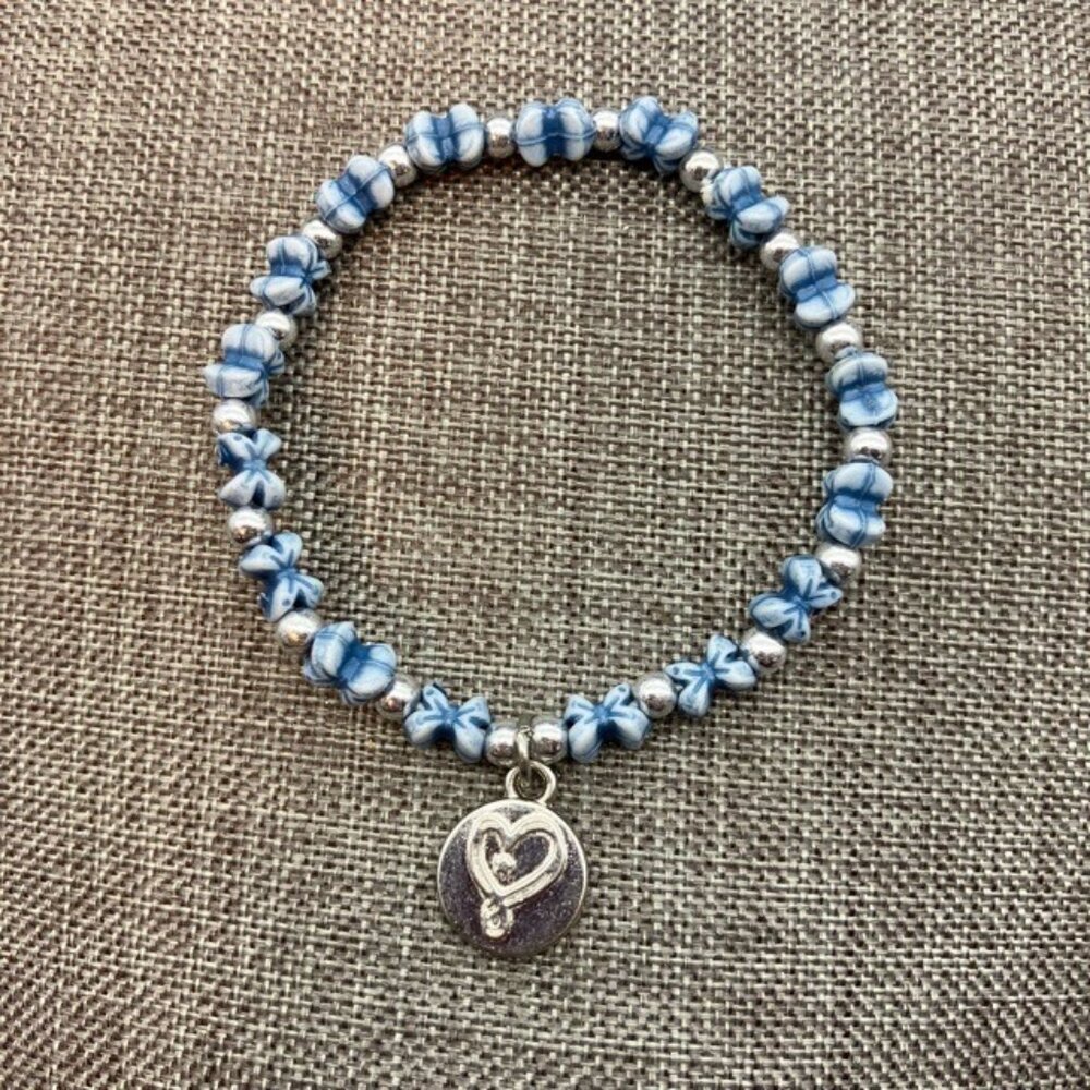 Trrtlz Blue Stretch Bracelet 7 In Bow Flower Viacom Heart Beads Silver Friend